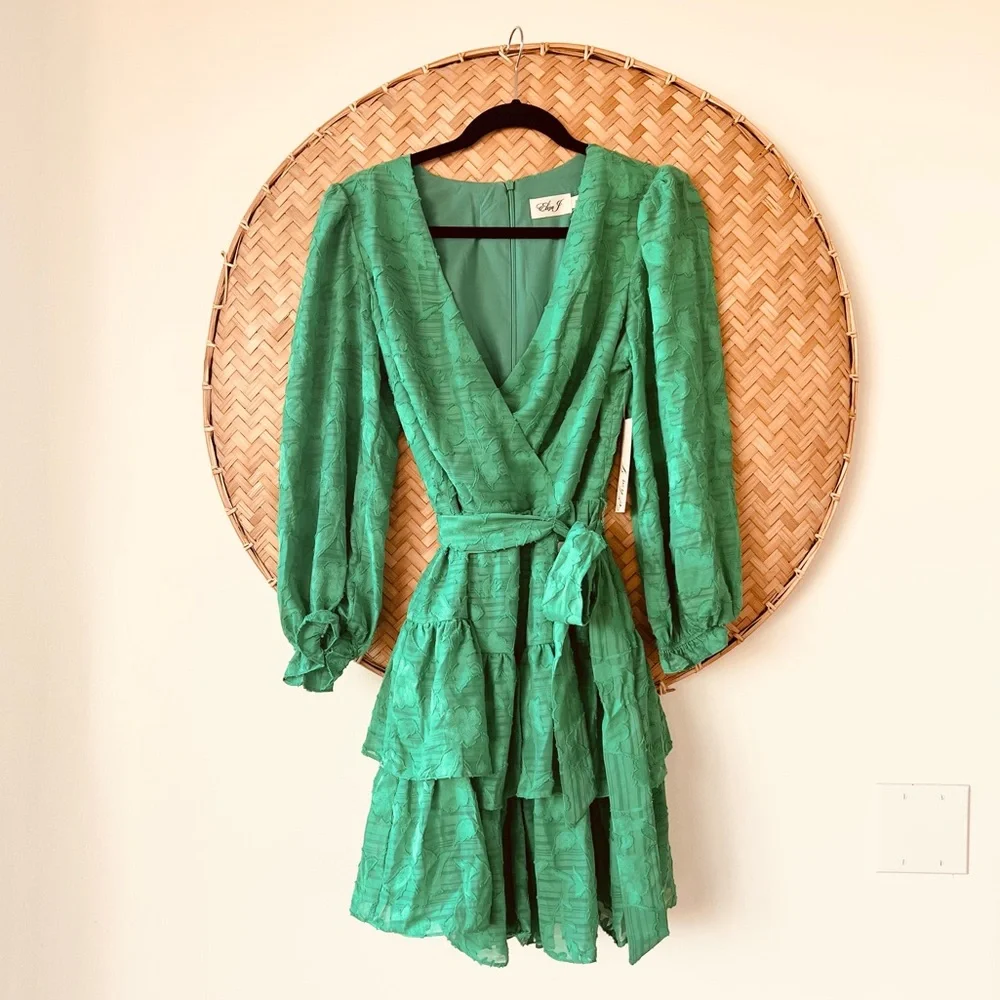 WOMEN’S NWT ELIZA-J GREEN FLORAL TEXTURE BALLOON SLEEVE A-LINE‎ DRESS TIERED HEM